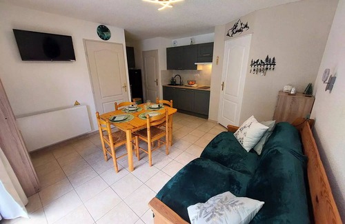 Reallon Apartment | Nice T2 komplett neu in Réallon Station A07