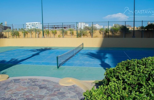 Brisas del Golfo Condo | Nice View Ground Floor Luxury Condo - Bella Sirena C104 2 BR 2 BA Next to the Pool, Wi-Fi