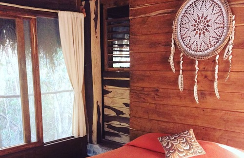 Macario Gomez Bed & Breakfast | Nice wood cabin in the Mayan jungle
