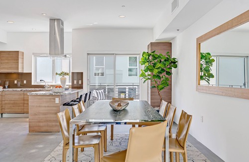 Marina Peninsula House | Nicest building in beach area 1 block from Venice Pier and Beach. Designer Done.