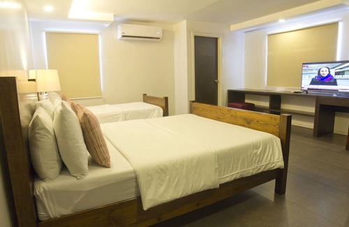 Tambo Hotel | Nichols Airport Hotel