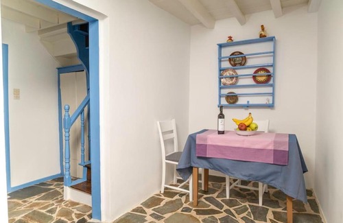 Polichnitos House | Nick and Avge's Stone House