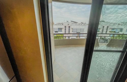 Noicattaro Apartment | Nicla Apartment - Private Balcony and Terrace
