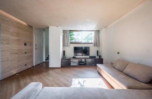 Sud-Ovest Apartment | Nicola's Penthouse