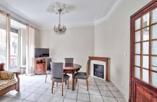Lepante Quarter Apartment | Nidusudest - Spacieux appartement