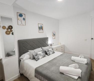 Padron Apartment | Night Day