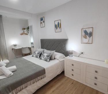 Padron Apartment | Night Day