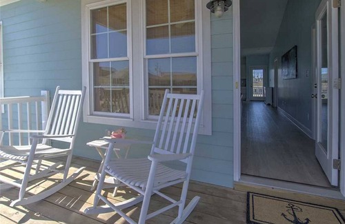 Atlantic Beach House | Night N Gale