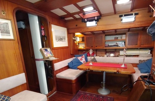 Chioggia Boat Rental | NIGHT ON BOARD UNDER THE STARS OF VENICE