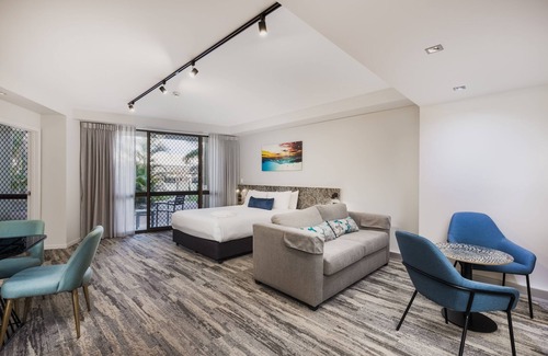 Mermaid Waters Hotel | Nightelier Mermaid Waters