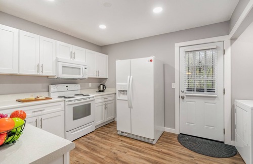 Nashville House | Nighthawk-2 Bedrooms-Minutes to Geodis Park