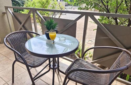 Kempton Park House | Nightingale Lodge Bed and Breakfast