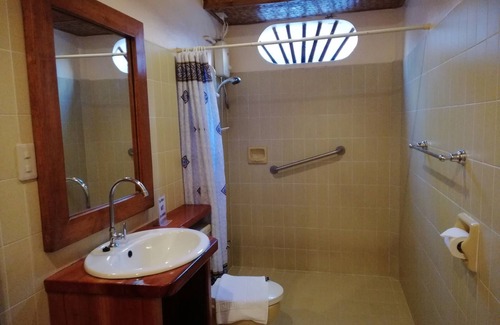 Boracay Island Hotel | Nigi Nigi Nu Noos “e” Nu Nu Noos