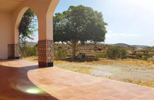 Nijar House | Níjar has been described as one of the most picturesque towns in the whole of Spain. A visit to Níjar guarantees the traveller a flavour of the ‘real’ Andalusia without the need to overspend on the trip.