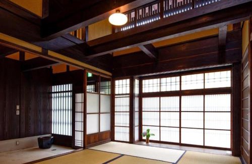 Kamigyo House | Nijo Garden Villa