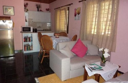 Petaleia House | Nikatsas Cottage No 2