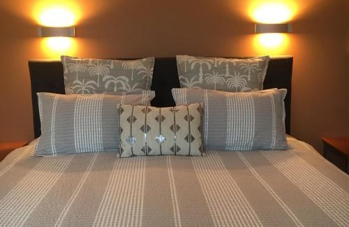 Waiheke Island Apartment | Nikau Apartments Waiheke Island