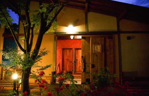 Nikko Bed & Breakfast | Nikko Akarinoyado Villa Revage
