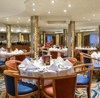 Luxor Boat Rental | Nile Treasure Cruise - 4 or 7 Nights From Luxor each Saturday and 3 or 7 Nights From Aswan each Wednesday