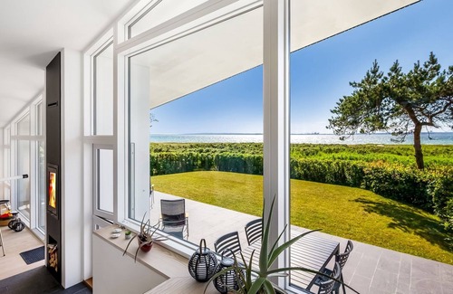 Skødshoved Strand House | "Nille" - 30m from the sea by Interhome