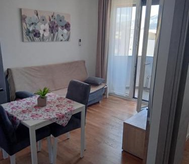 Mejasi Apartment | Nina