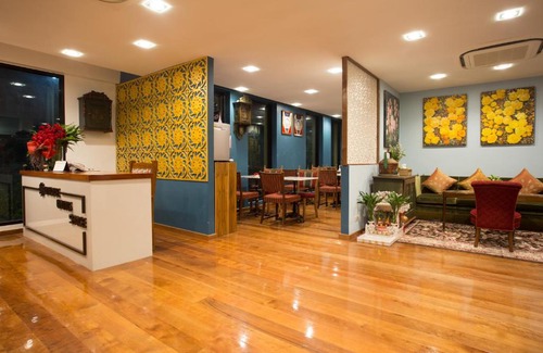 Pathumwan Hotel | Nine Design Place