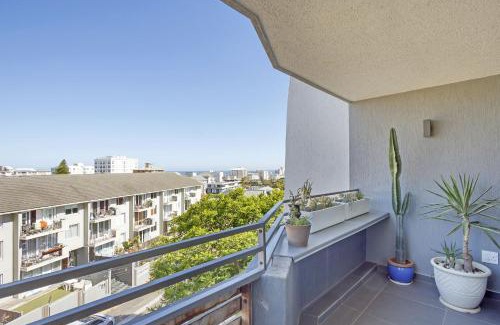 Three Anchor Bay Apartment | Nine On S 3E by Host Agents