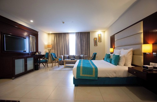 Lahore Hotel | Nine Tree Luxury Hotel & Suites