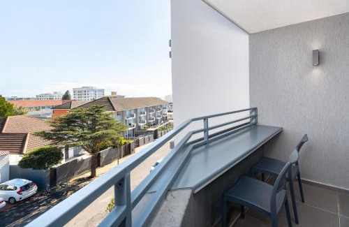Three Anchor Bay Apartment | NINEONS 3A