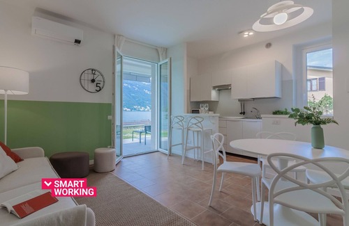 Lezzeno Apartment | Ninfea Apartments by Wonderful Italy - Fern