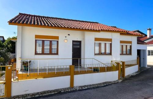 Vieira de Leiria House | Ninho da Irene