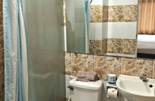 Legazpi Hotel | Ninong's Hotel