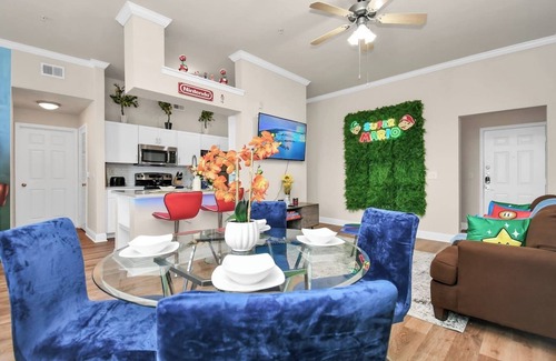 Houston Apartment | Nintendo Super Mario Arcade - 2BR/NRG/Med/Galleria