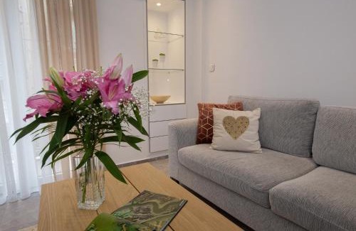 Kypseli Apartment | niovi cozy home