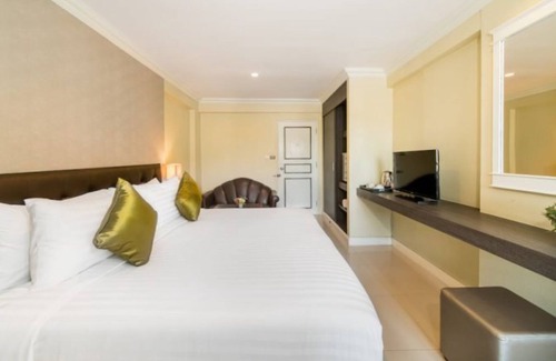 Bang Na Hotel | Niran Grand Hotel