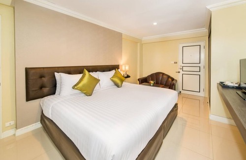 Bang Na Hotel | Niran Grand Hotel
