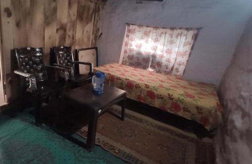 Dhanachuli House | Nirmal Ganga Homestay Dhanachuli Nainital