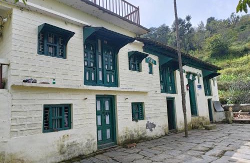 Dhanachuli House | Nirmal Ganga Homestay Dhanachuli Nainital