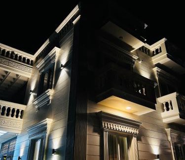 Lucknow House | Nirvana Lawn