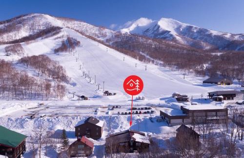 Niseko Cabin | Niseko Backcountry Lodge