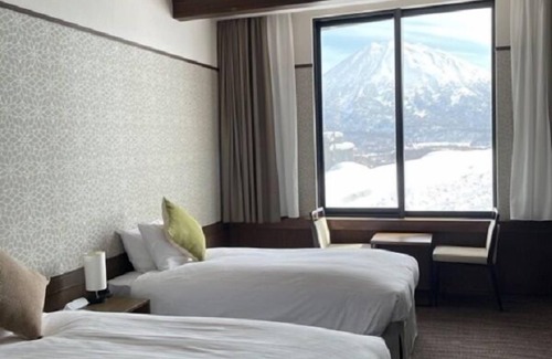 Hirafu Hotel | Niseko Hakuunso