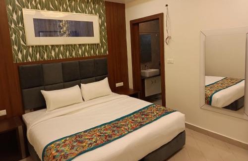 Taj Ganj Hotel | Nishant Palace