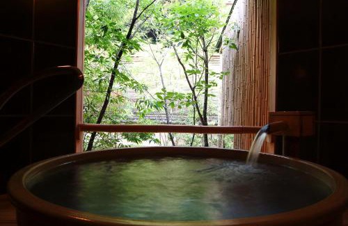 Kinosaki Onsen Hotel | Nishimuraya Honkan
