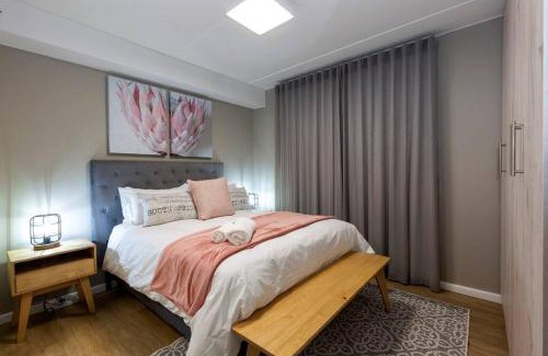 Olifantskop Apartment | Nivica 56 Luxury Apartment Langebaan