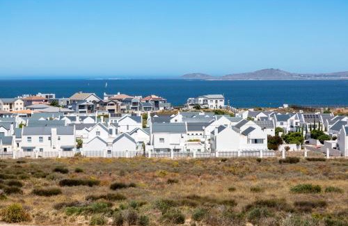 Olifantskop Apartment | Nivica 56 Luxury Apartment Langebaan