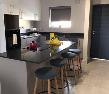 Olifantskop Apartment | Nivica near Club Mykonos, Langebaan