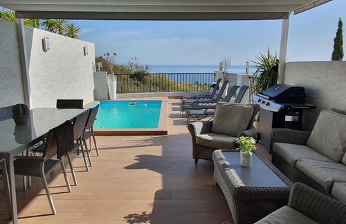 Velez-Malaga House | Niza Beach
