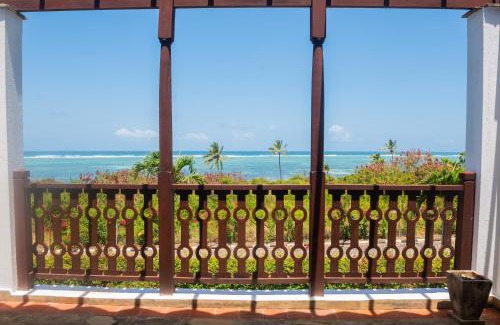 Mtwapa House | Njakaimba Beachfront Villa.