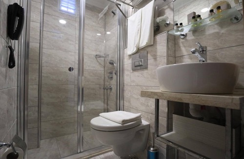 Aksaray Hotel | NL Amsterdam Hotel
