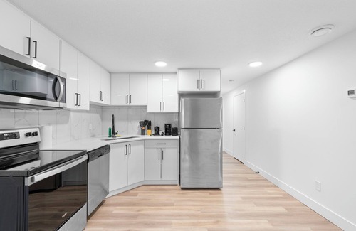 Southwest Edmonton Apartment | nMcKernan Residence by Patel’s